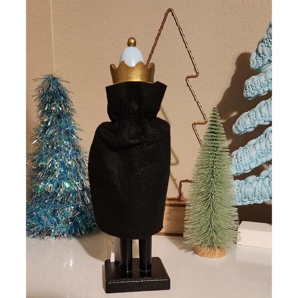 Halloween Christmas pastel black pumpkin nutcracker new with ghost BOO sign smal - Picture 10 of 11